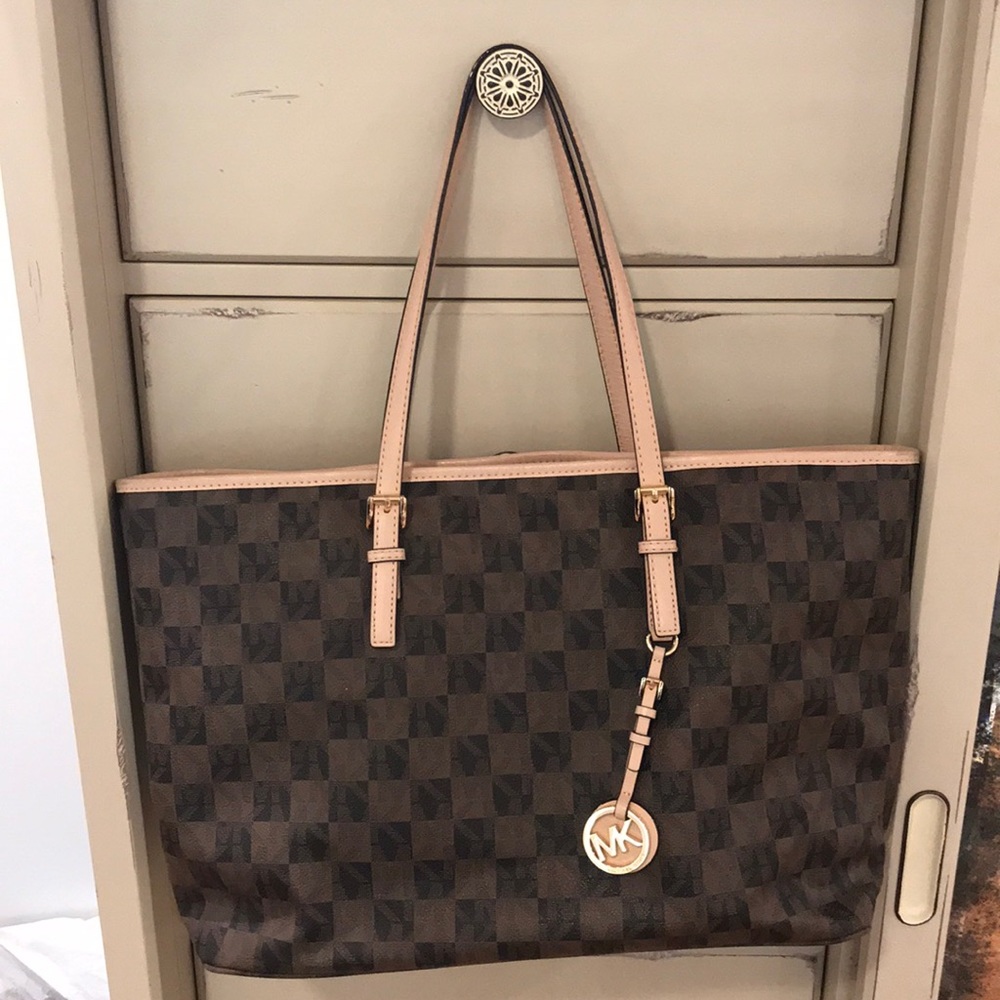 Michael Kors Shoulder Bag